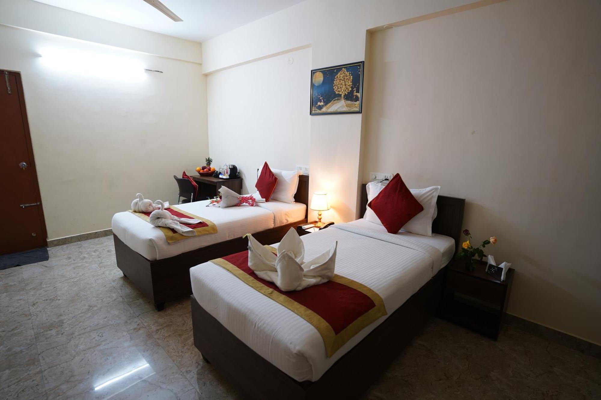 Sai Manyata Business Residency, Manyata Tech Park Hostel Bangalore Exterior foto