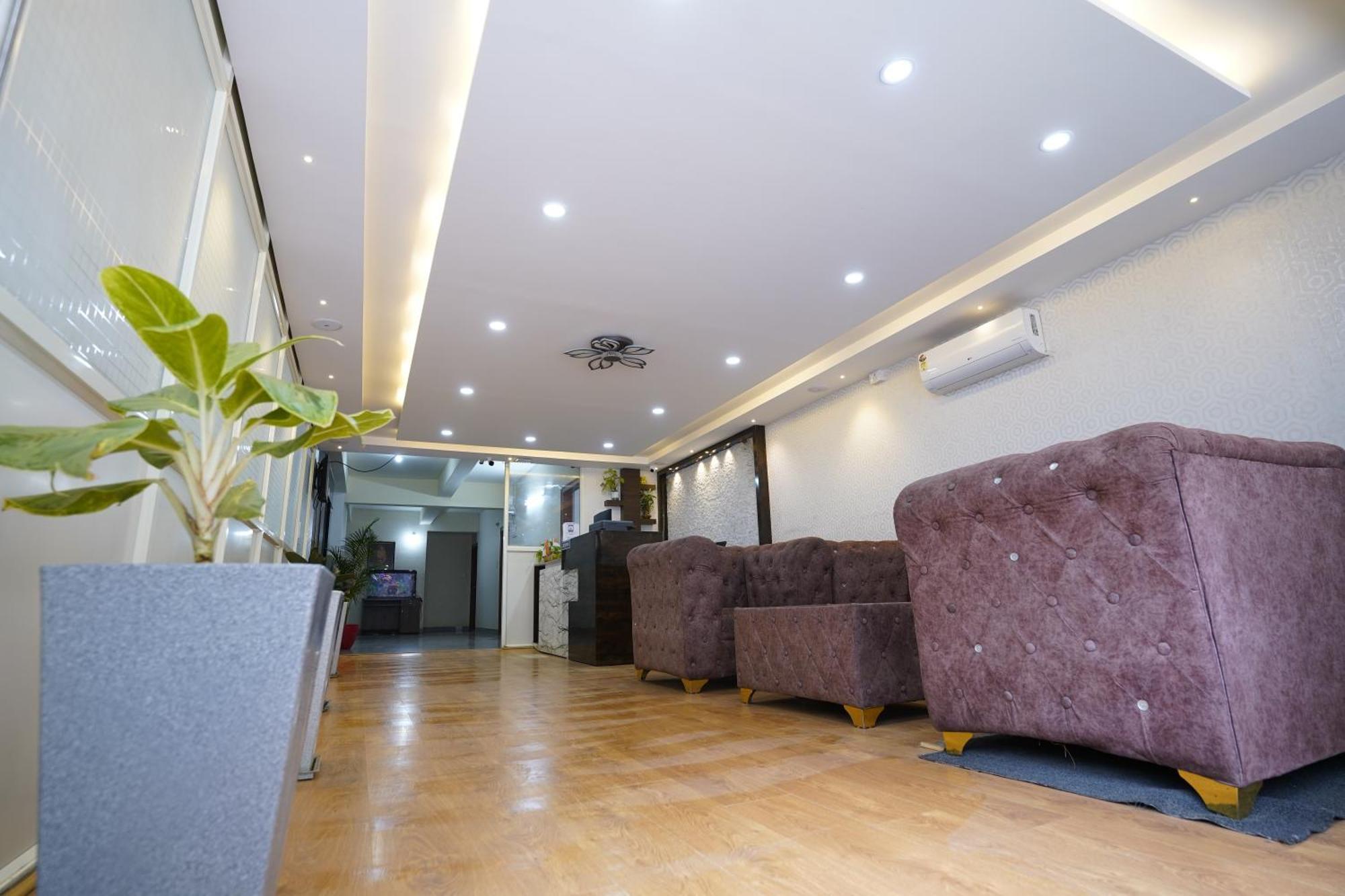 Sai Manyata Business Residency, Manyata Tech Park Hostel Bangalore Exterior foto